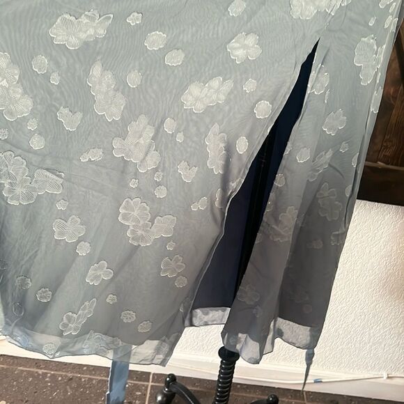 NWT Simplee Short Sleeve Wrap Maxi Dress V Neck Burnout Floral Formal Dress - Picture 9 of 14